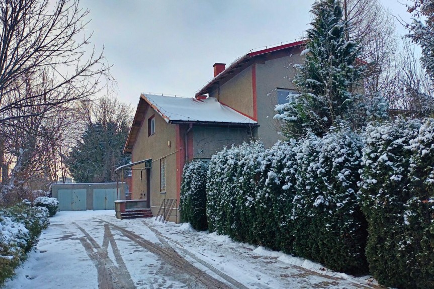 małopolskie, miechowski, Charsznica, Kolejowa, Wynajem | Budynek biurowo-usługowy | Charsznica