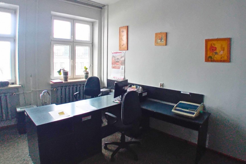 miechowski, Miech&oacute;w, pl. Tadeusza Kościuszki, Wynajem | Pom. biurowo-usługowe | Miech&oacute;w