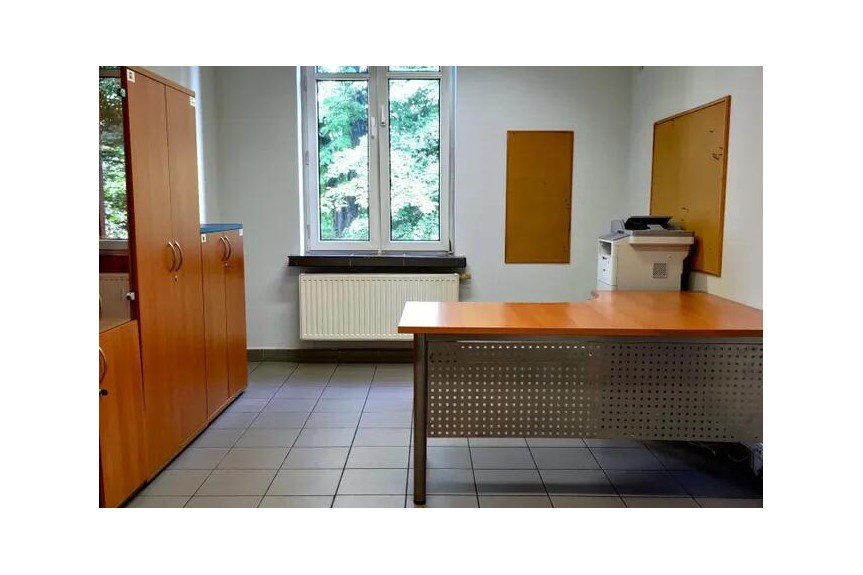 Chorz&oacute;w, Ludwika Waryńskiego, Wynajem | Biura | Usługi | Chorz&oacute;w