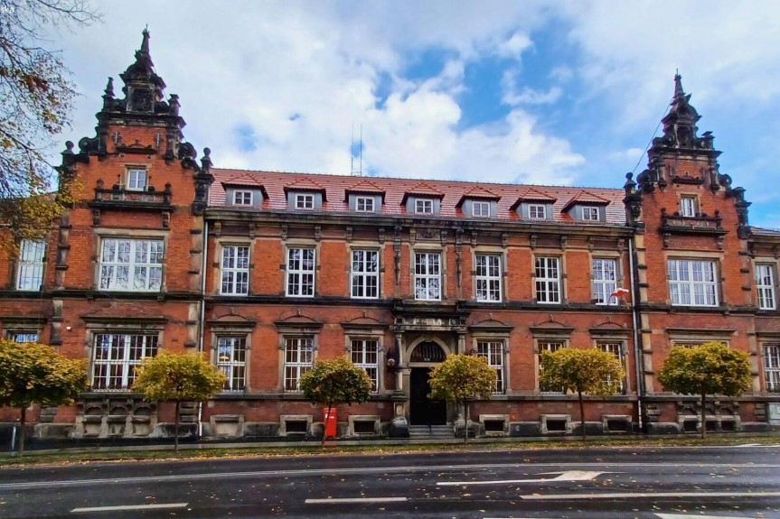 opolskie, brzeski, Brzeg, Piastowska, Wynajem | Wielofunkcyjna I Brzeg