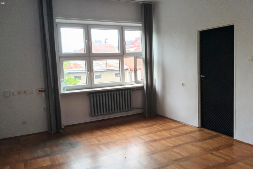 lubaczowski, Lubacz&oacute;w, Mickiewicza, Wynajem | Budynek biurowo-usługowy | Lubacz&oacute;w