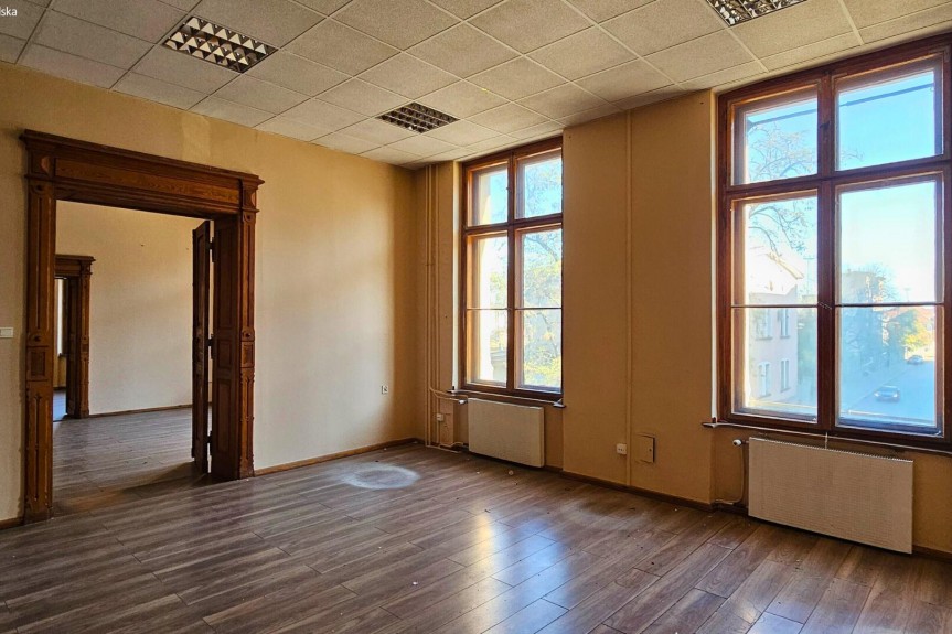 Legnica, Piastowska, Wynajem | Budynek biurowy | Legnica | Śr&oacute;dmieście
