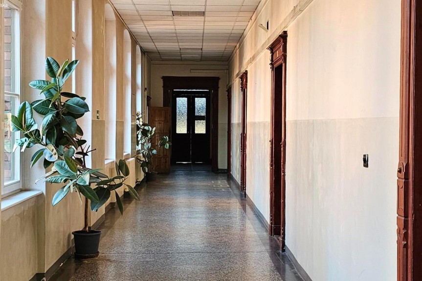 Legnica, Piastowska, Wynajem | Budynek biurowy | Legnica | Śr&oacute;dmieście