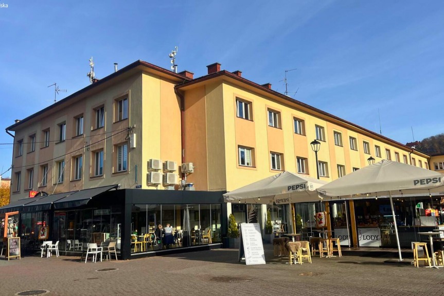 śląskie, cieszyński, Wisła, pl. Bogumiła Hoffa, Wynajem | Restauracja | Biura | Wisła